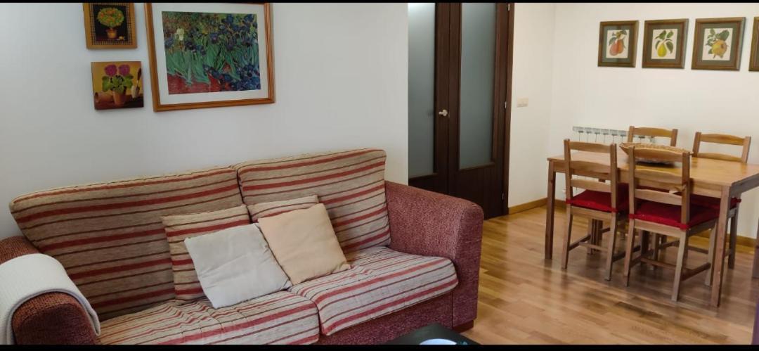 Check-In Casas Labert Apartman Benasque Kültér fotó